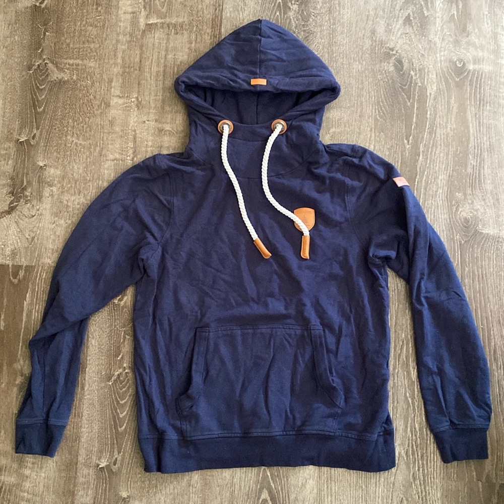 Wanakome Navy Blue Hoodie - Men’s Medium